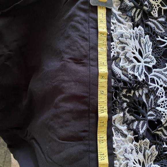 Romeo & Juliet couture black/white dress, size L. - Picture 8 of 10